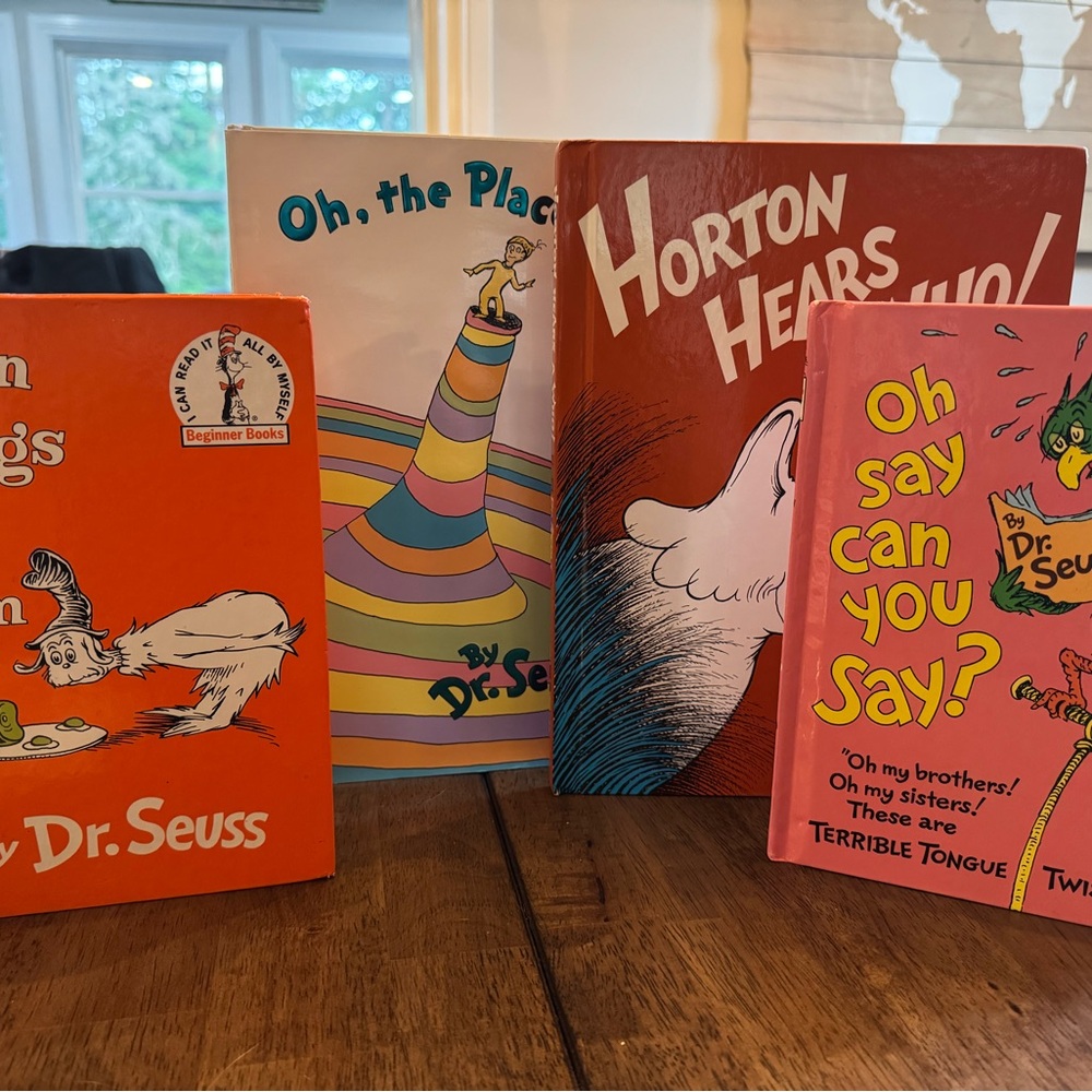 Dr. Seuss Book Set